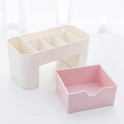 CUTLERY BOX USED FOR STORING CUTLERY SETS